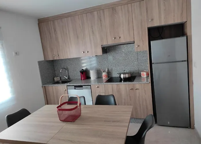 Fogar San Sadurnino 아파트 캄바도스