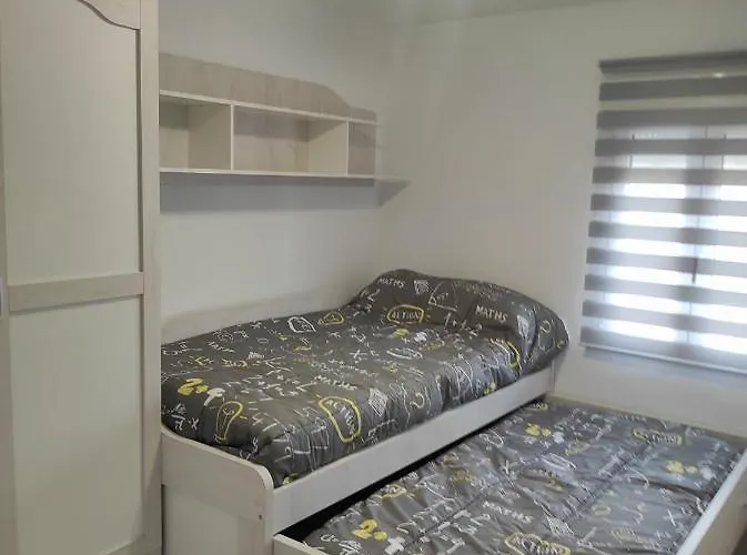 Fogar San Sadurnino 아파트